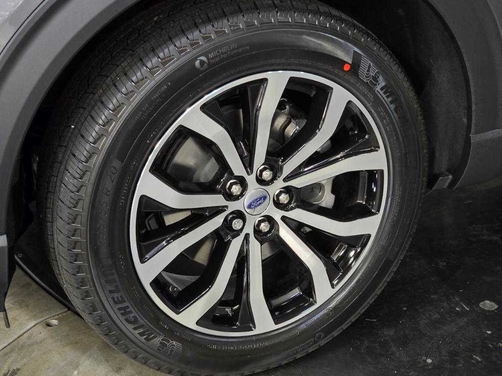 new 2026 Ford Explorer car, priced at $42,350