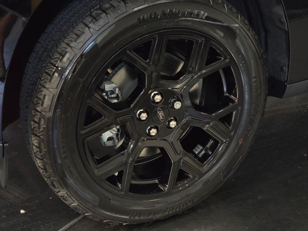 new 2025 Ford Maverick car, priced at $36,738