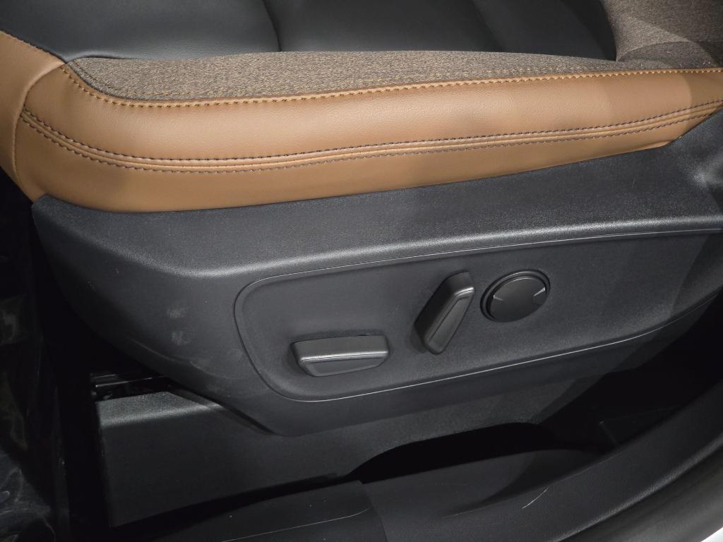 new 2025 Ford Bronco Sport car, priced at $32,480