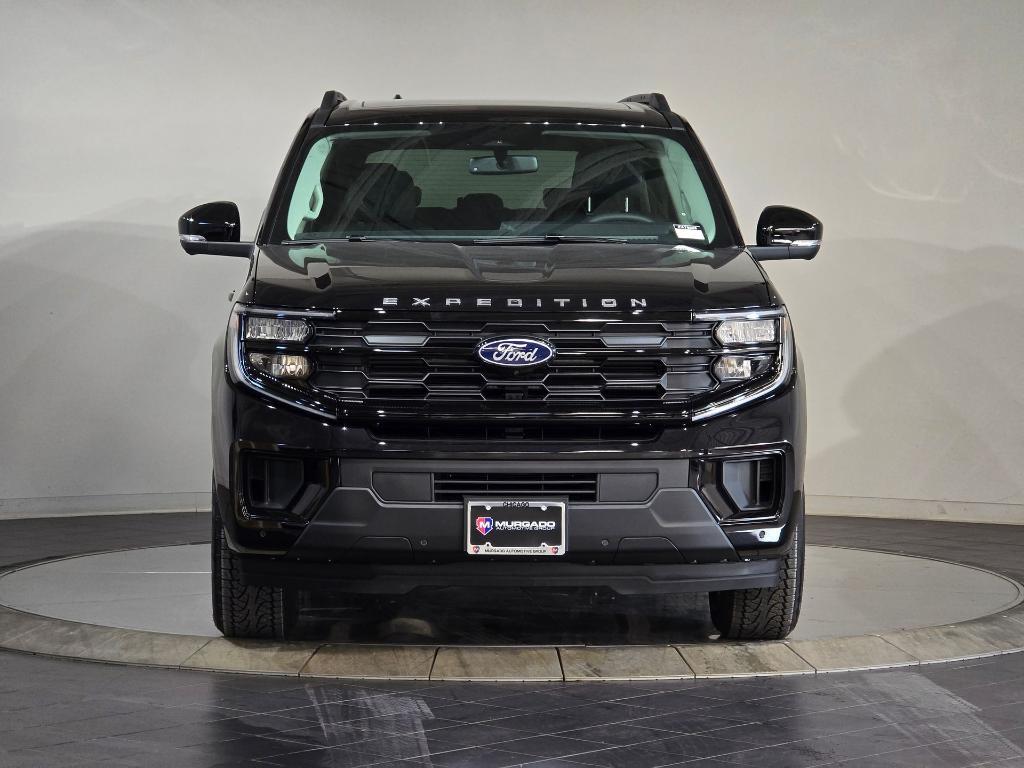 new 2025 Ford Expedition Max car, priced at $68,845
