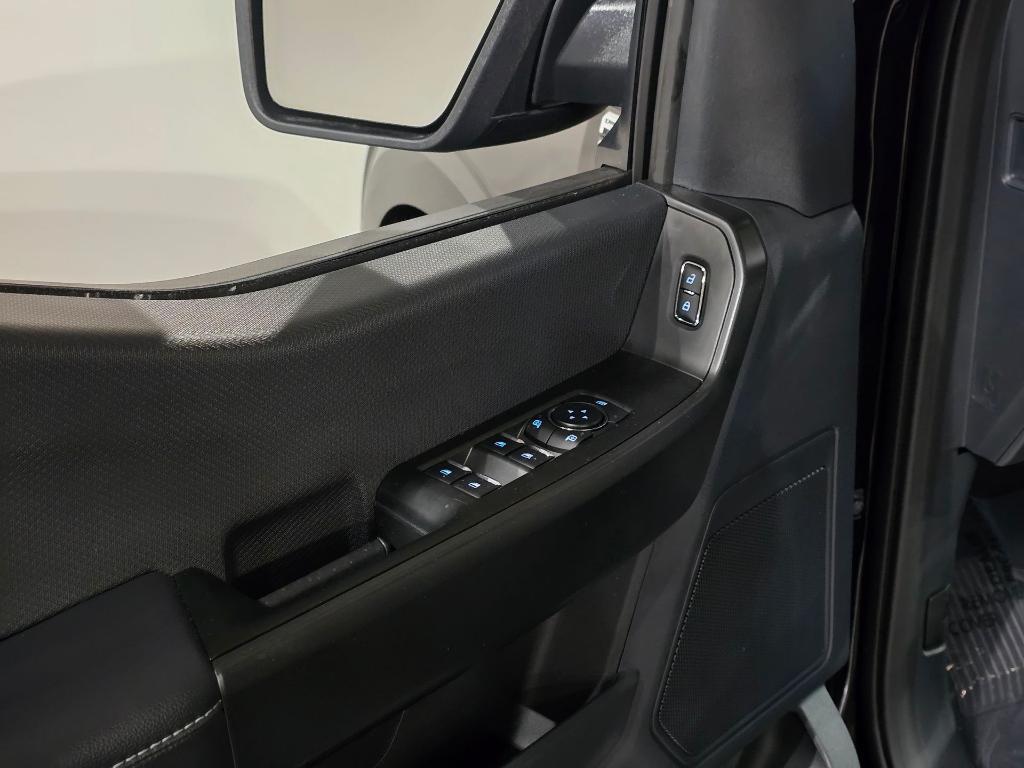 new 2025 Ford F-150 car, priced at $42,278