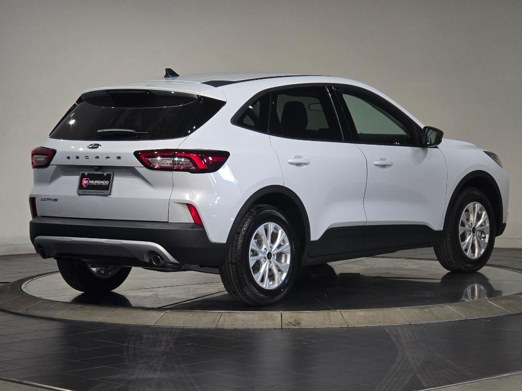 new 2025 Ford Escape car, priced at $25,531