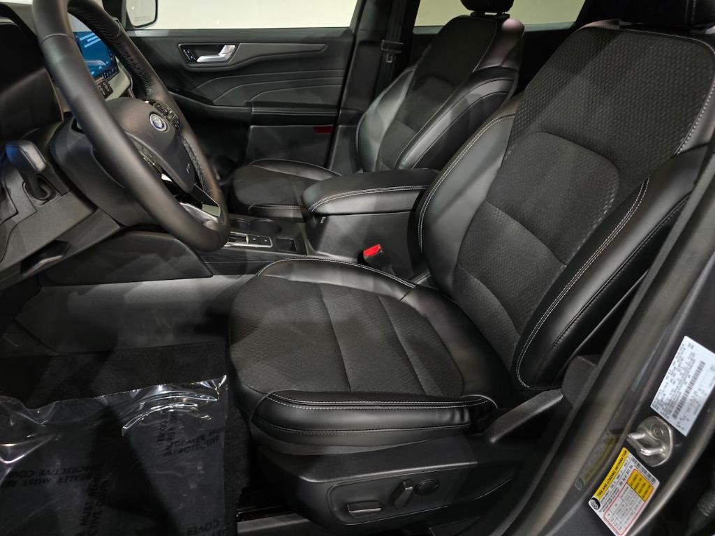 new 2026 Ford Escape car, priced at $26,395