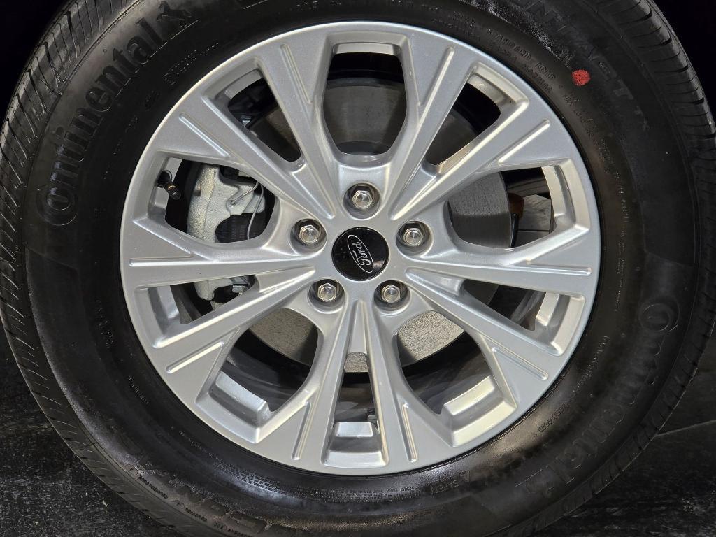 new 2026 Ford Escape car, priced at $23,245