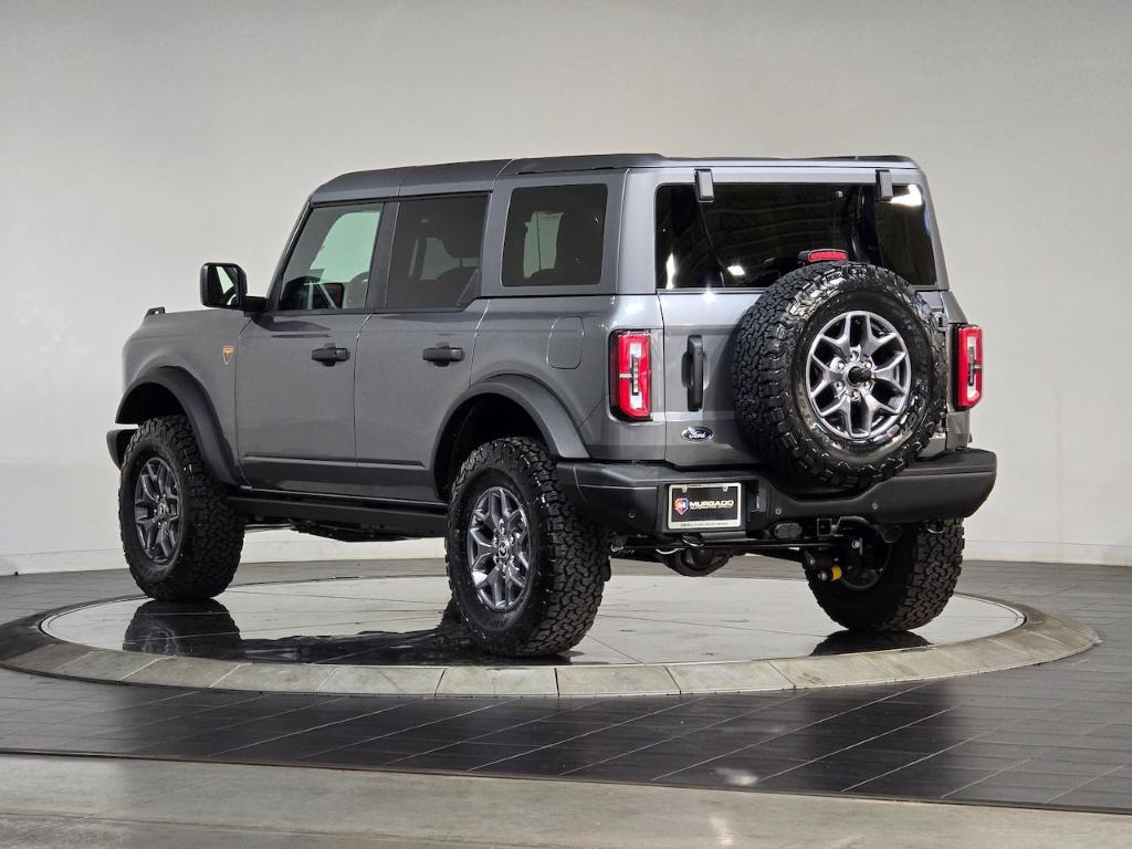 new 2025 Ford Bronco car, priced at $52,630