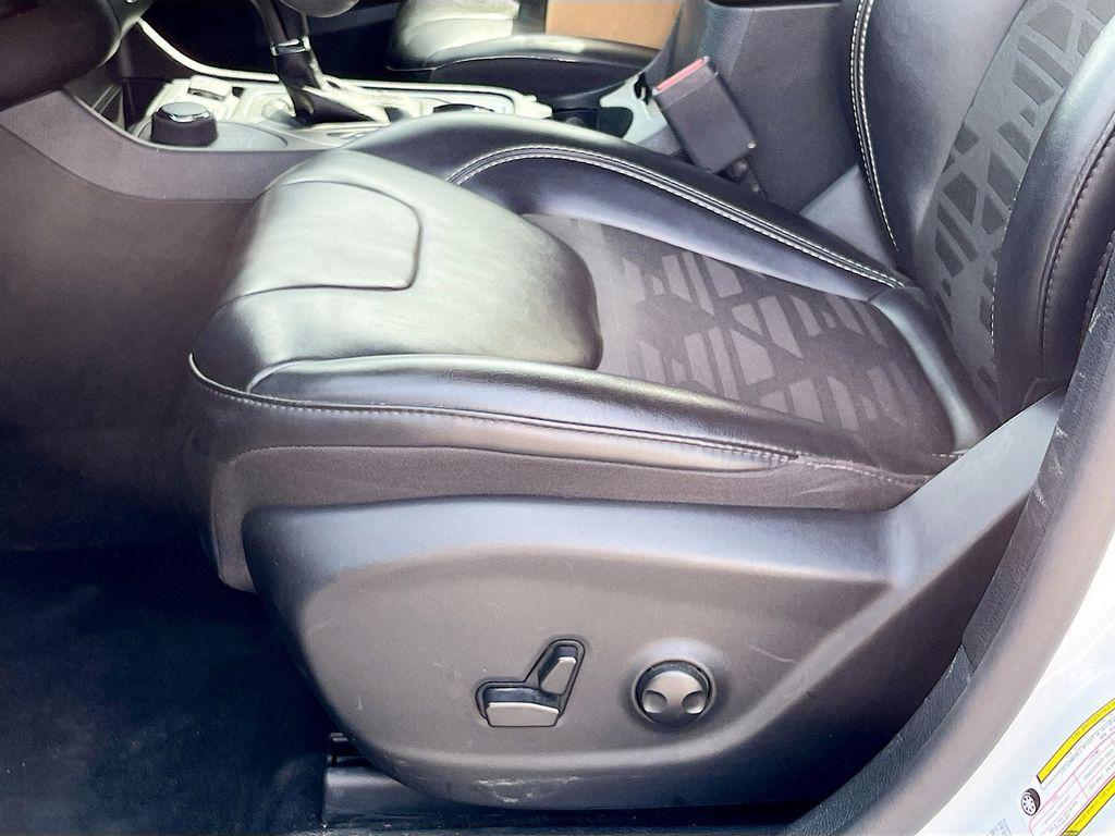used 2022 Jeep Cherokee car, priced at $20,500