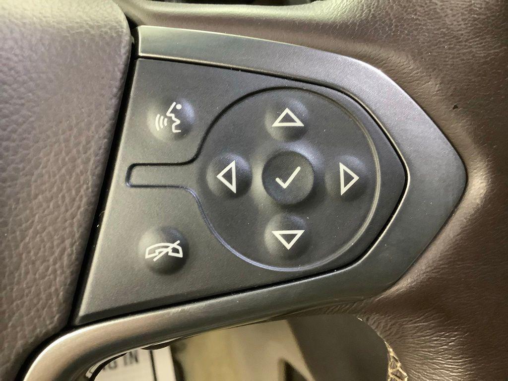 used 2018 Chevrolet Suburban car, priced at $29,480