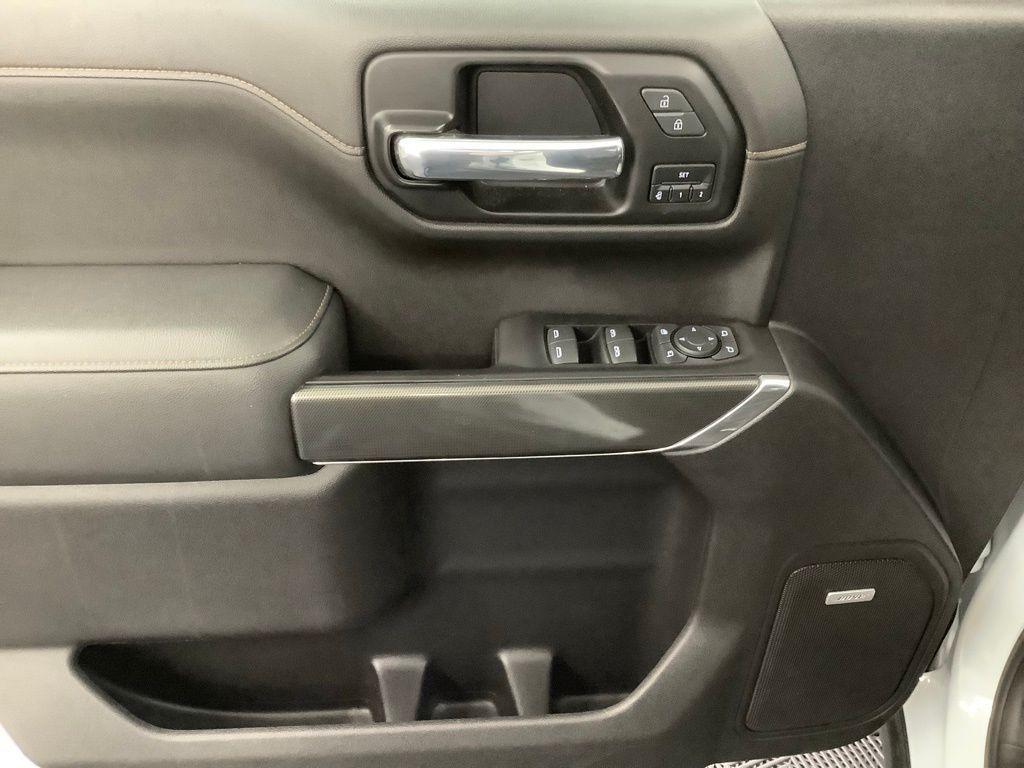 used 2022 GMC Sierra 1500 car, priced at $38,980