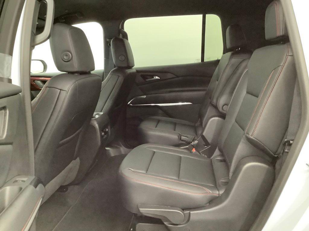 new 2026 Chevrolet Traverse car