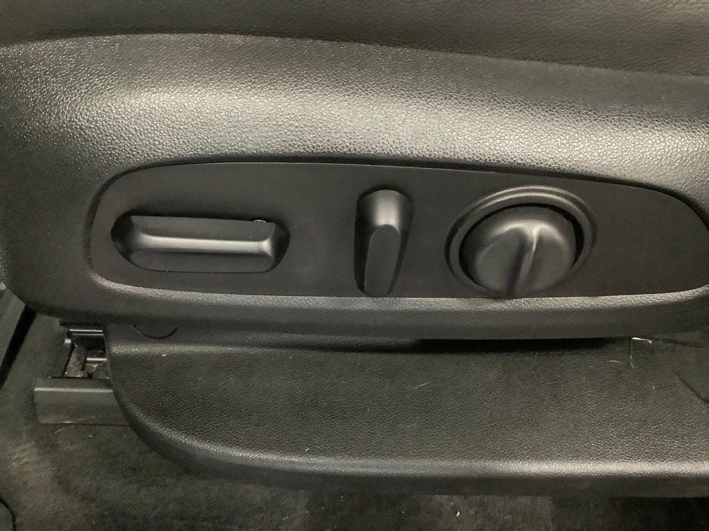 used 2020 Chevrolet Traverse car, priced at $26,480