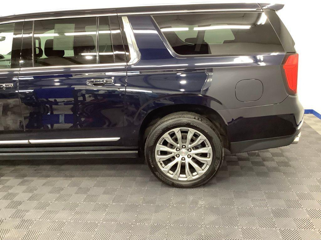 used 2022 GMC Yukon XL car, priced at $47,980