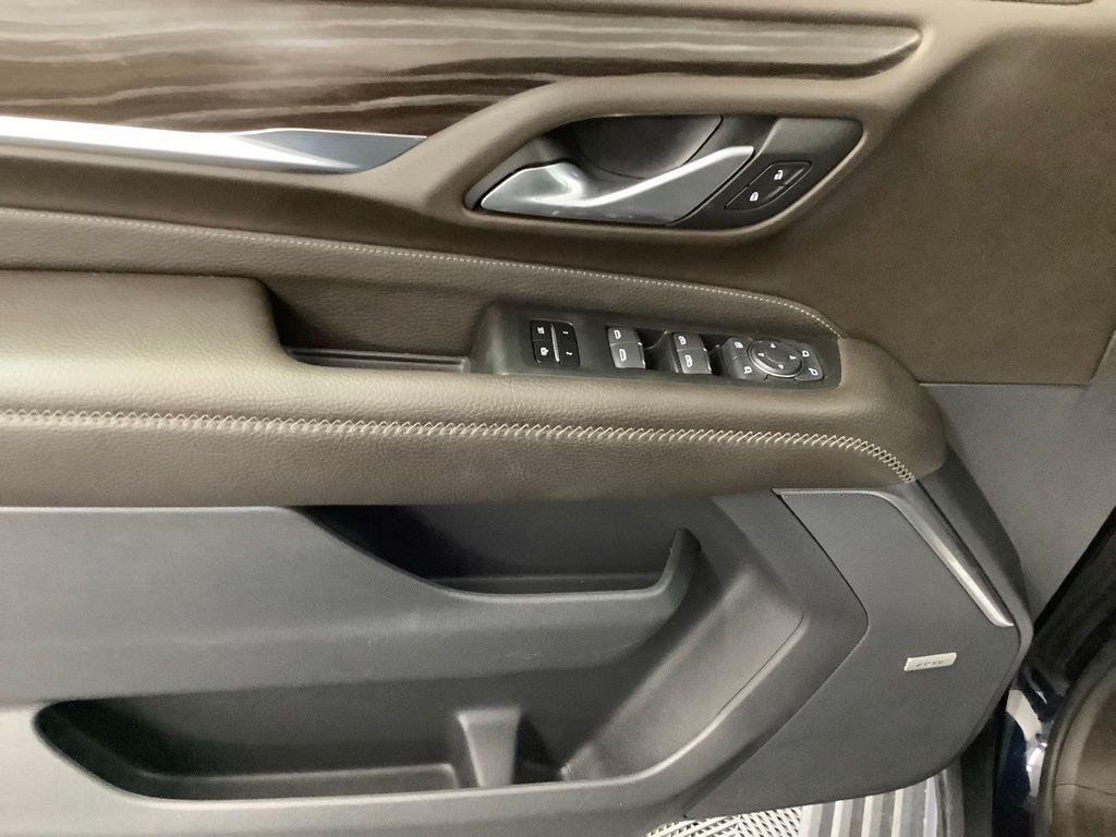 used 2022 GMC Yukon XL car, priced at $47,980