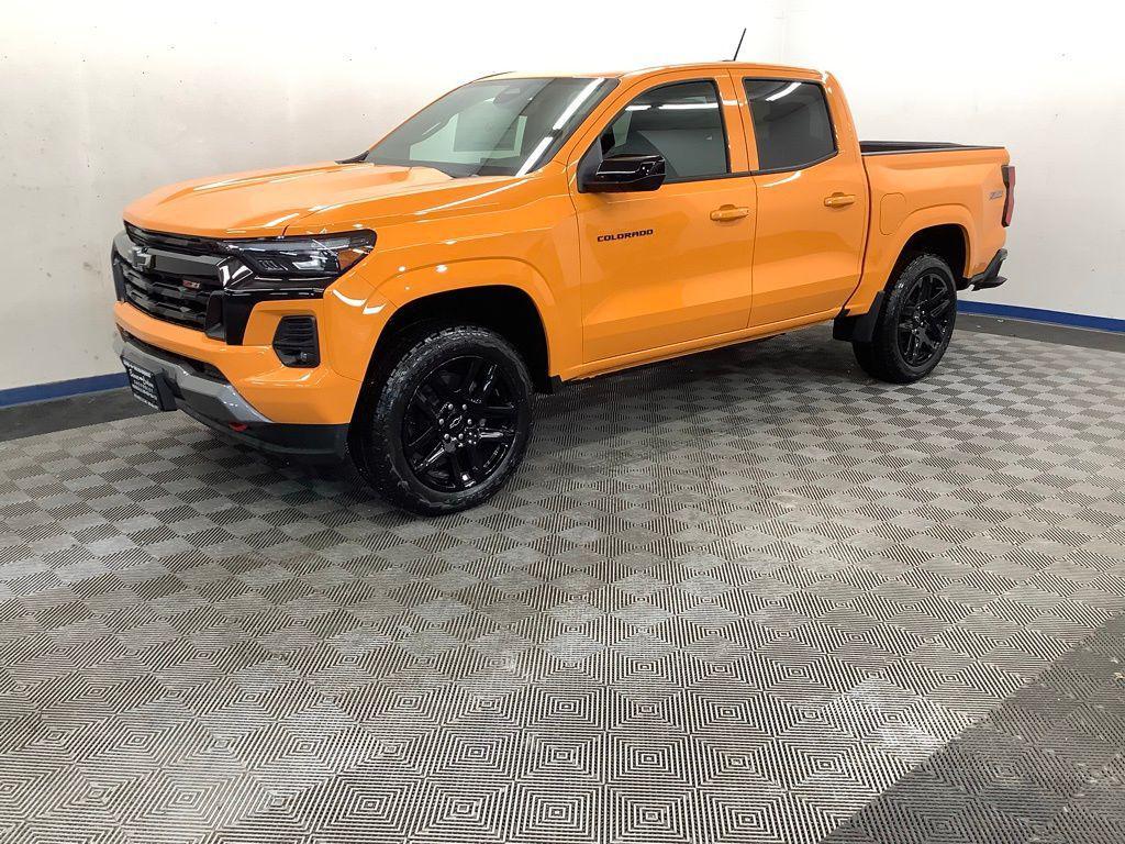 new 2025 Chevrolet Colorado car