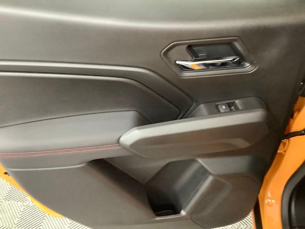 new 2025 Chevrolet Colorado car