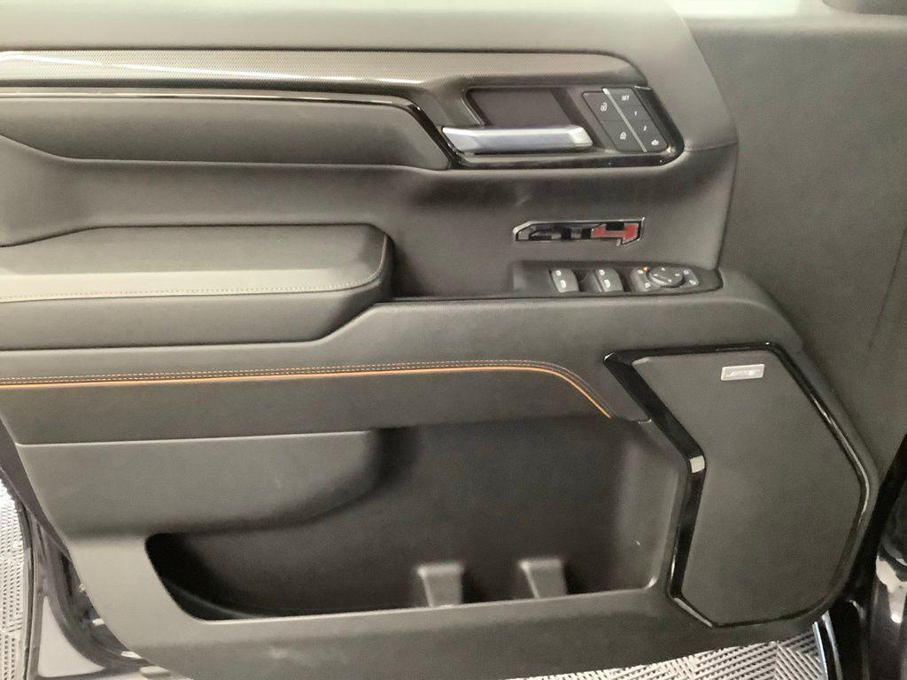 used 2023 GMC Sierra 1500 car, priced at $43,480