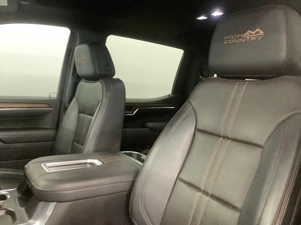 used 2022 Chevrolet Silverado 1500 car, priced at $47,980