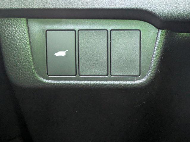 new 2026 Honda CR-V Hybrid car, priced at $41,675