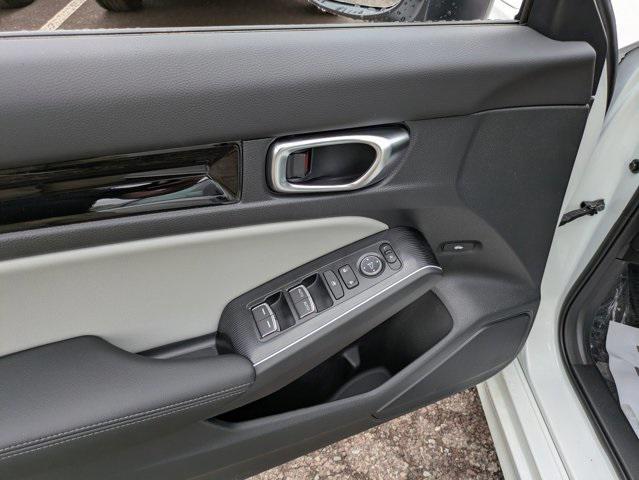 new 2025 Honda Civic Hybrid car, priced at $33,555