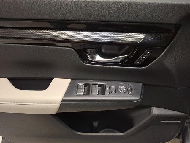 used 2025 Honda CR-V car, priced at $34,400