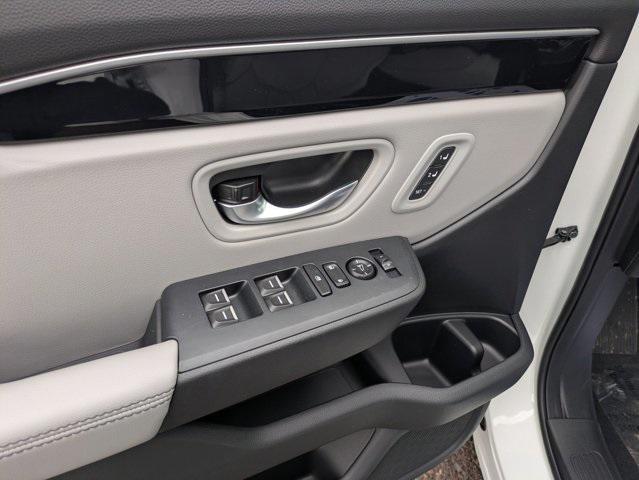 new 2025 Honda Pilot car, priced at $47,550