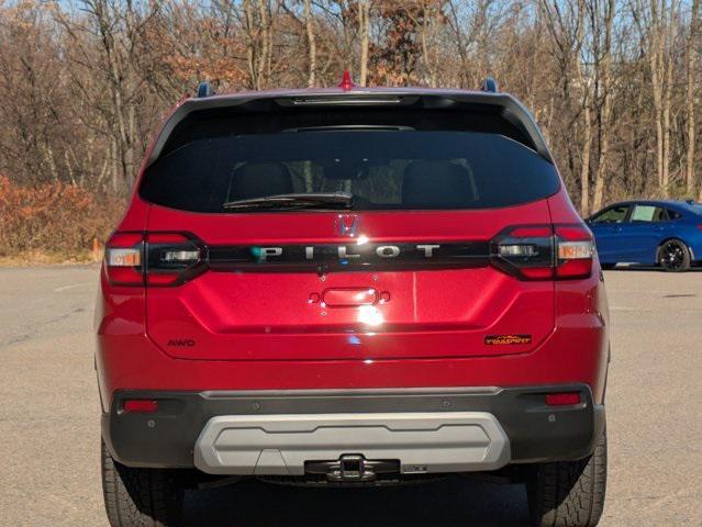 new 2025 Honda Pilot car, priced at $51,350