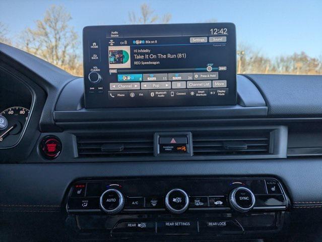 new 2025 Honda Pilot car, priced at $51,350