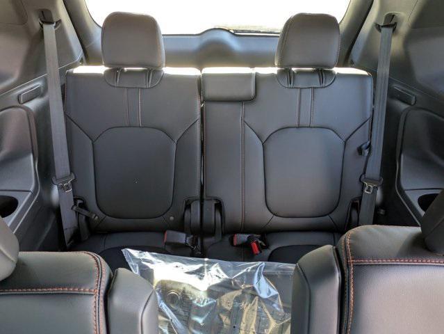 new 2025 Honda Pilot car, priced at $51,350