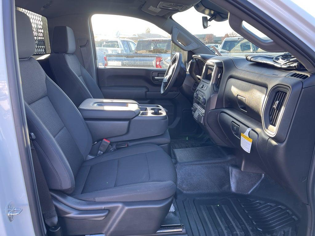 new 2025 Chevrolet Silverado 3500 car, priced at $68,118