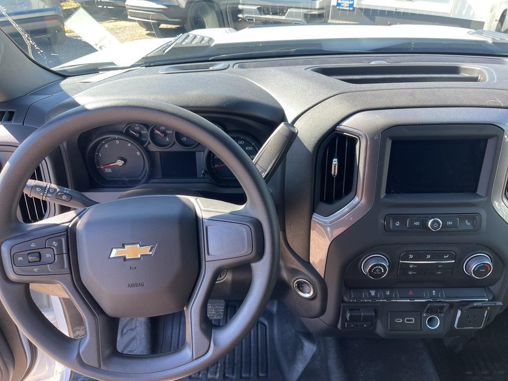 new 2025 Chevrolet Silverado 3500 car, priced at $69,306