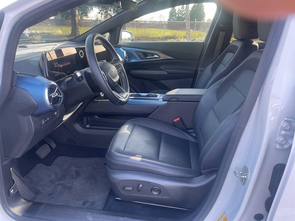 used 2025 Chevrolet Equinox EV car, priced at $24,990