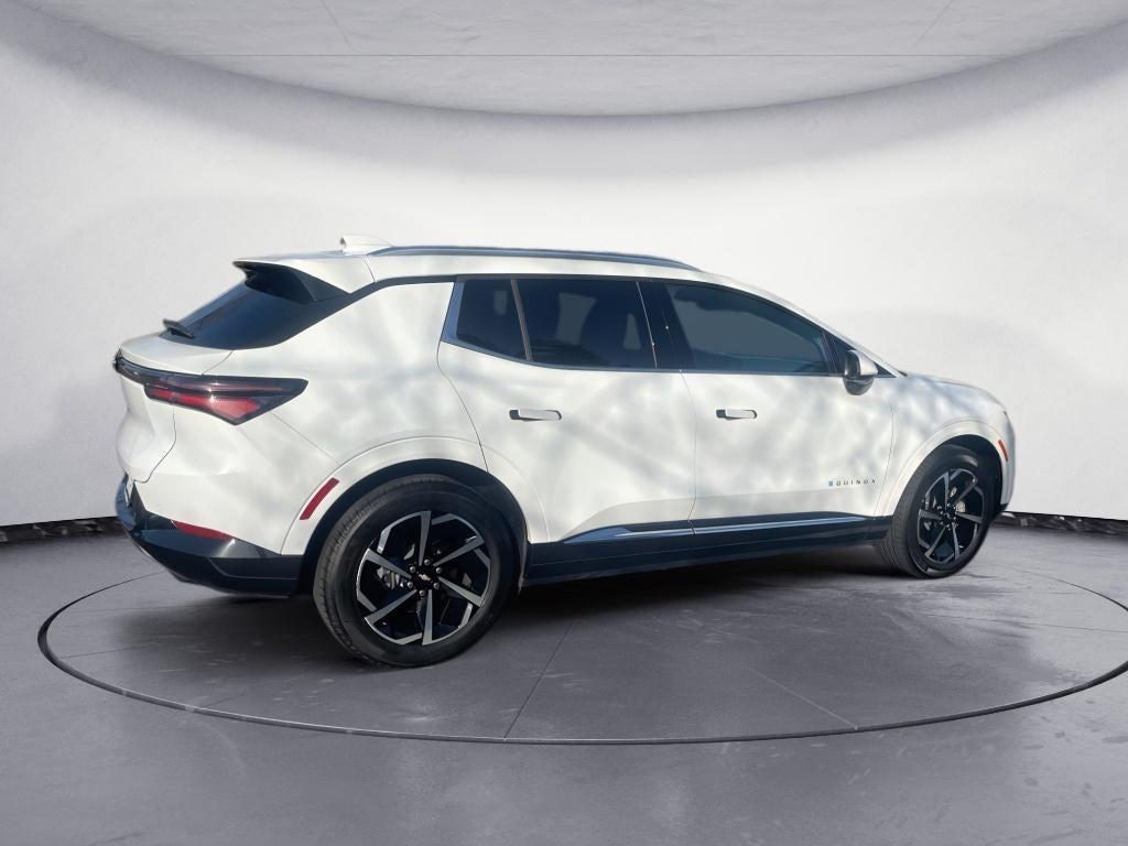 used 2025 Chevrolet Equinox EV car, priced at $24,990