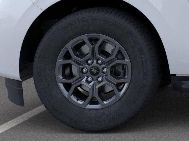 new 2025 Ford Expedition car, priced at $68,195