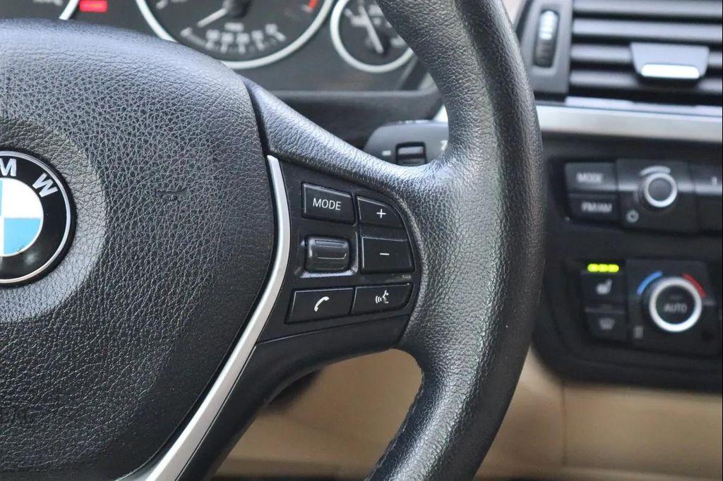BMW 3 Series view 15