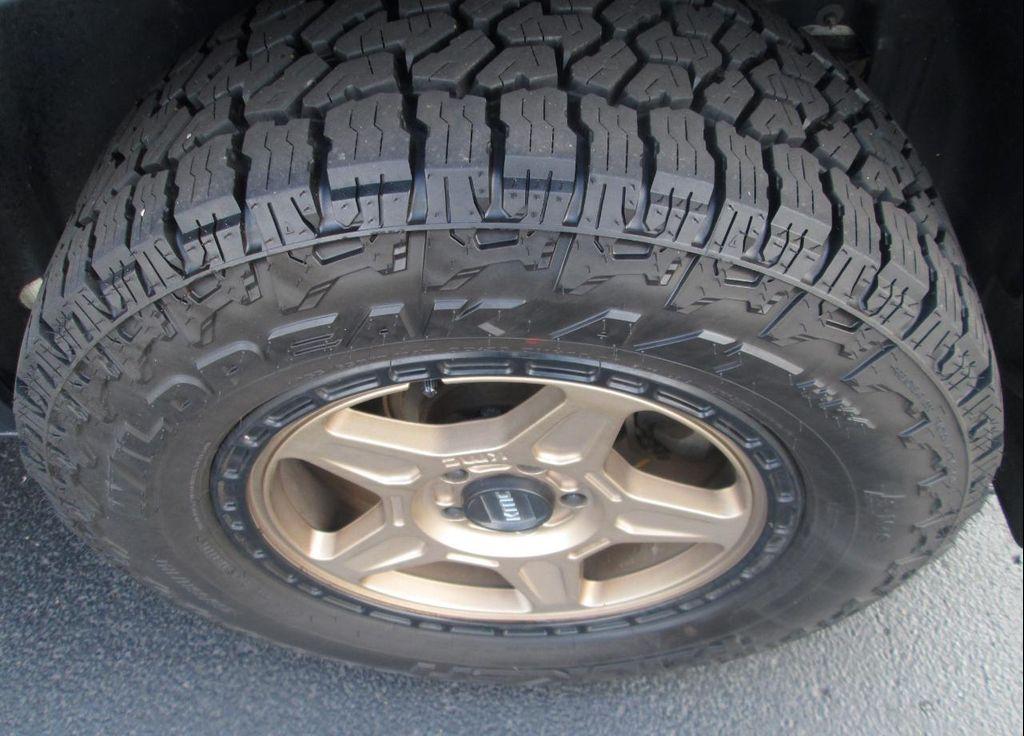used 2019 Jeep Cherokee car, priced at $12,995