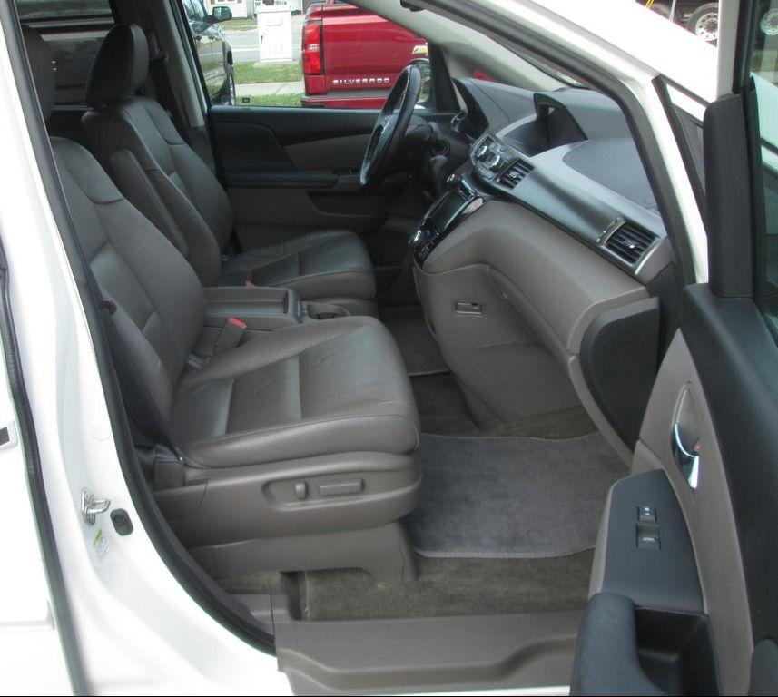 used 2017 Honda Odyssey car, priced at $17,995