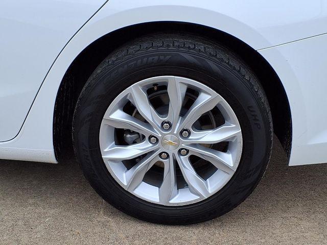 used 2022 Chevrolet Malibu car, priced at $15,994