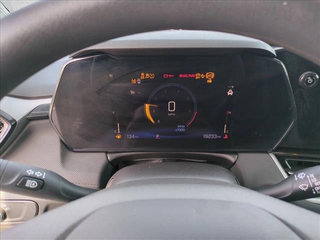 used 2025 Chevrolet TrailBlazer car, priced at $20,990