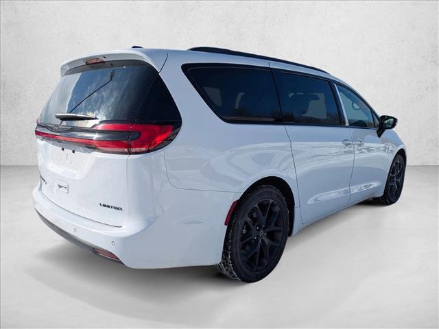 used 2025 Chrysler Pacifica car, priced at $33,900