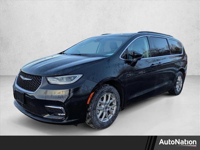 used 2022 Chrysler Pacifica car, priced at $21,553