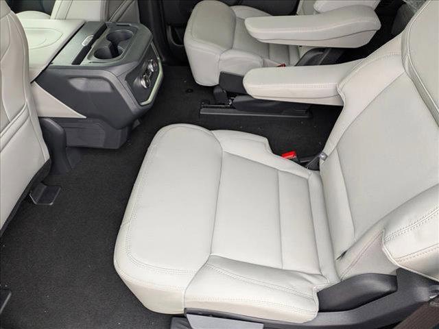new 2026 Ford Expedition car, priced at $67,592