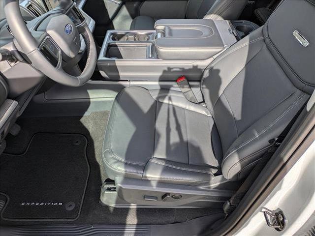 new 2026 Ford Expedition car, priced at $76,960