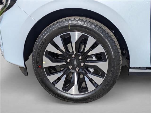 new 2026 Ford Expedition car, priced at $76,960