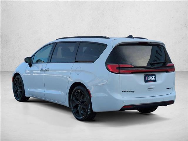 used 2025 Chrysler Pacifica car, priced at $33,931