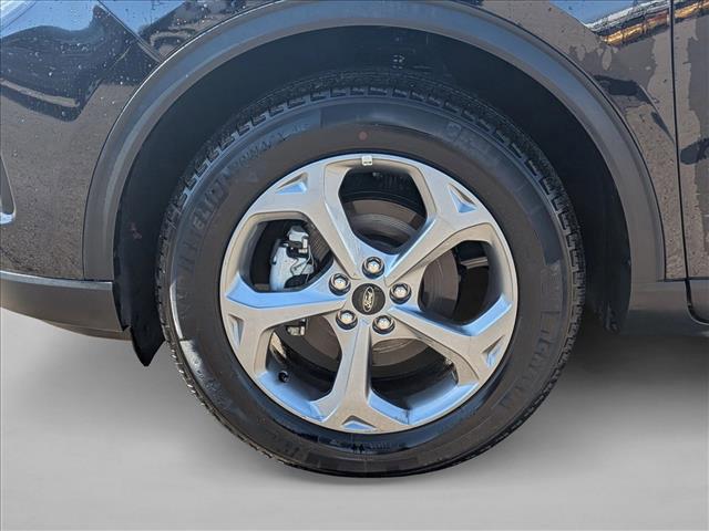 used 2025 Ford Escape car, priced at $24,489