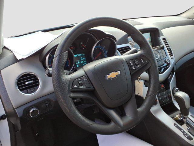 used 2015 Chevrolet Cruze car, priced at $9,000