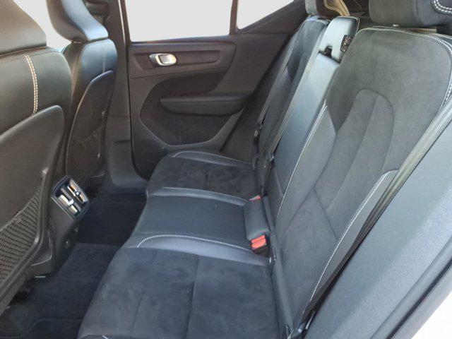 used 2019 Volvo XC40 car, priced at $15,500