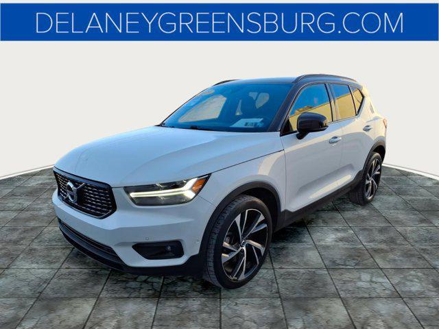 used 2019 Volvo XC40 car, priced at $15,500