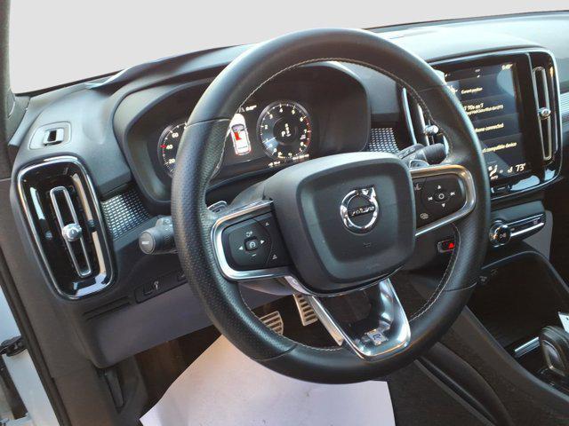 used 2019 Volvo XC40 car, priced at $15,500