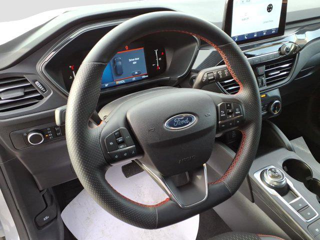 used 2025 Ford Escape car, priced at $24,824