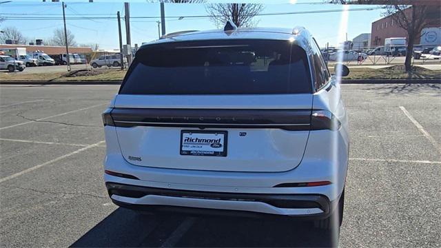 used 2025 Lincoln Nautilus car, priced at $57,888